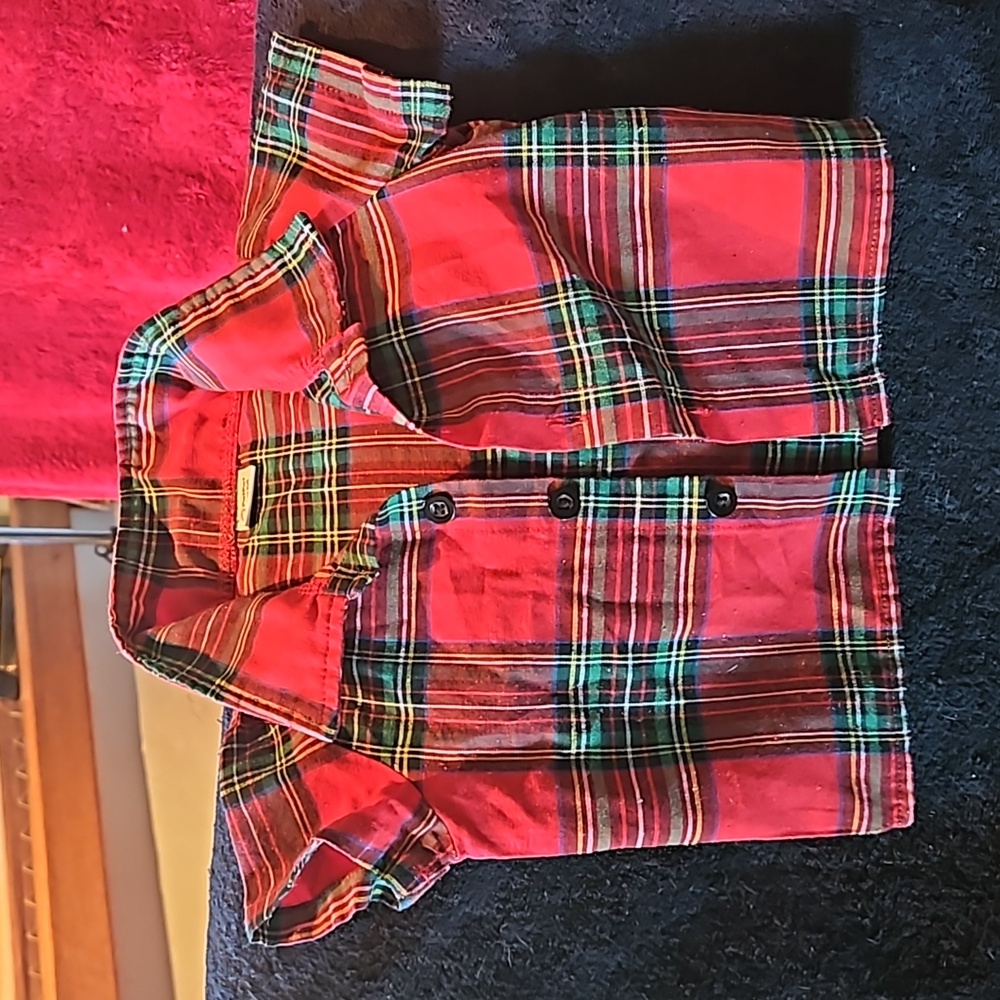 Red dress shirt